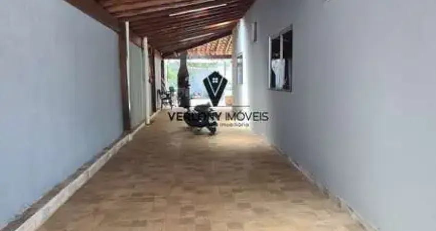Casa com 3 quartos à venda em Granada, Uberlândia