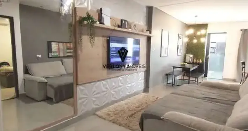 Casa 4/4 com duas suítes, cozinha com ilha no bairro aclimação.