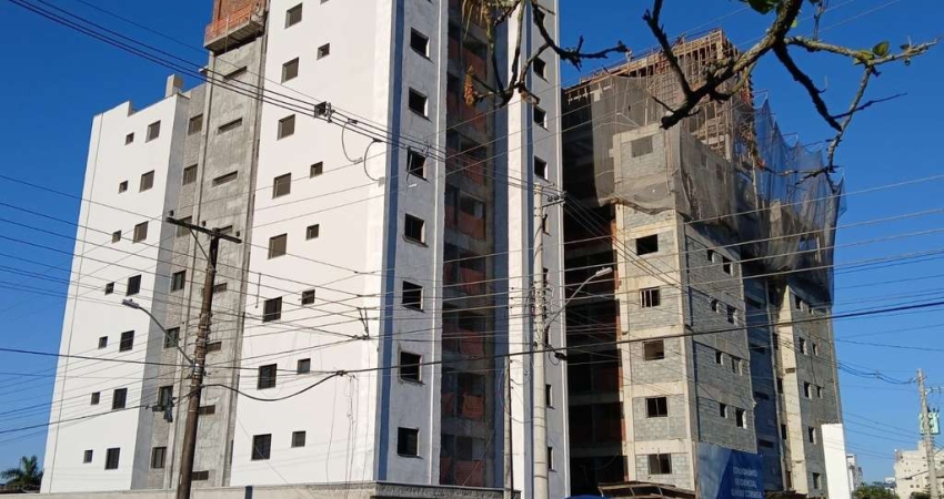 Lançamento, Apartamento com dois dormitórios à venda, a 50 metros da praia Martim de Sá, Caraguatatuba, SP