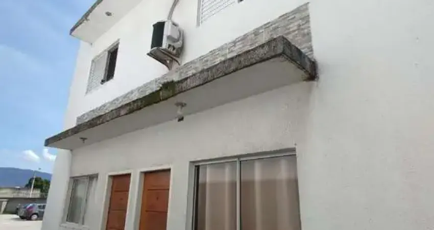 Casa em condomínio fechado com 2 quartos à venda no Balneário Recanto do Sol, Caraguatatuba