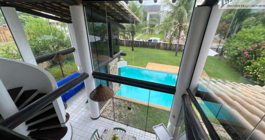 Guarajuba - Casa Duplex com 4 Quartos, entre a Lagoa e o Mar.