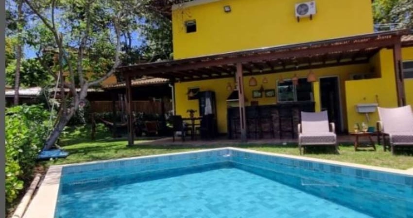 Vila Firenze, linda casa em condomínio integrado com a natureza !