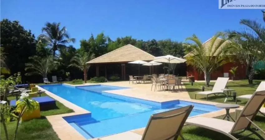 Duplex com duas suítes, infraestrutura de lazer e ótima localização.