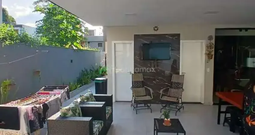 Casa com 3 quartos para alugar na Avenida Frederico Baird, 621, Ponta Negra, Manaus