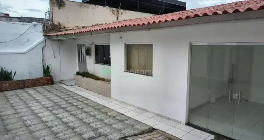 Casa com 7 quartos para alugar na Rua Wenceslau Braz, Dom Pedro I, Manaus