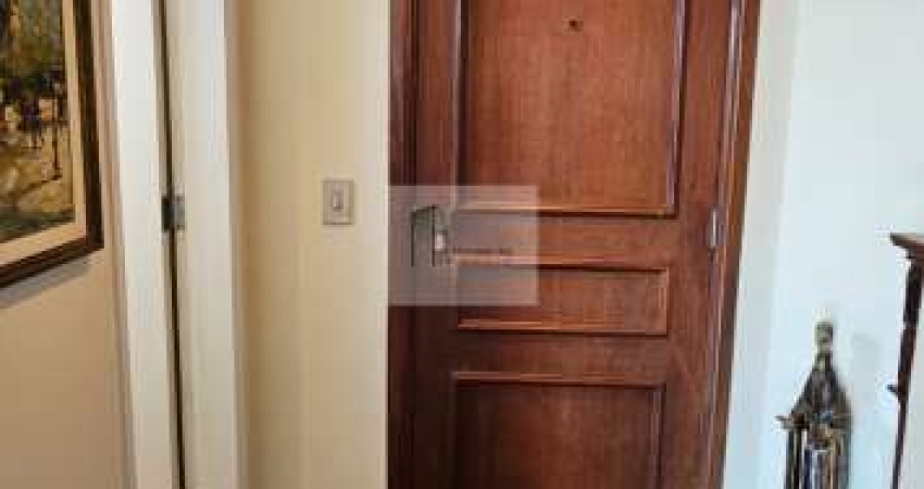 Apartamento a venda 03 Dorm. 1 suíte e 2 vagas com depósito em Jardim Vila Mariana  -  São Paulo