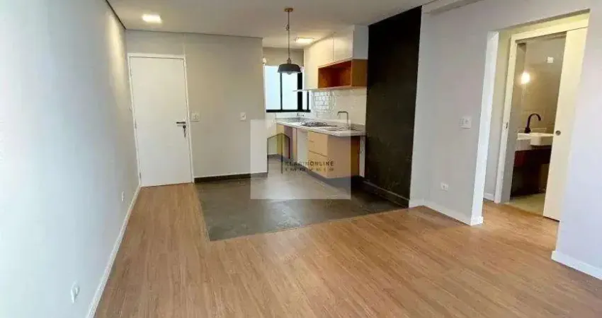 Apartamento modernizado e com 02 Dorm. e 1 vaga na Vila Mariana  -  São Paulo