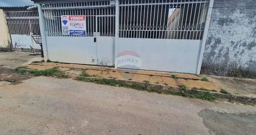 Casa à Venda na QR 411 CONJ 07  SAMAMBAIA NORTE -BAIXOU O VALOR OPORTUNIDADE