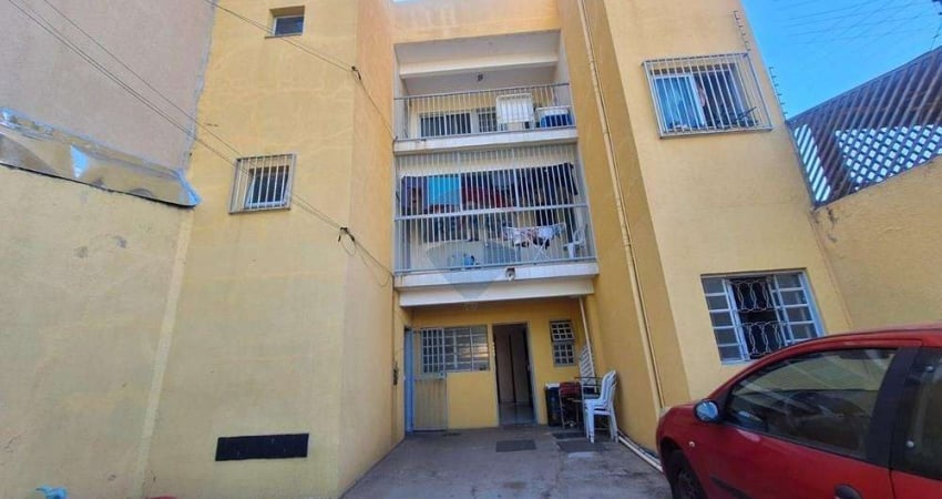 Prédio à Venda com 3 Apartamentos na QR 209 - Oportunidade de Investimento em samambaia Norte