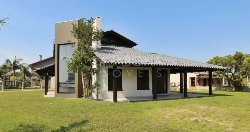 Casa com 4 quartos à venda na Avenida Interpraias Norte, 8254, Balneário Atlântico, Arroio do Sal