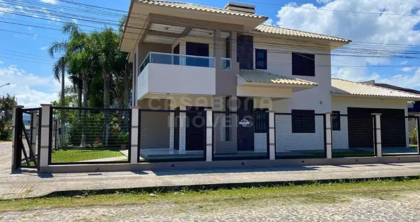 Casa com 4 quartos à venda na Rua Sete de setembro, 103, Centro, Arroio do Sal