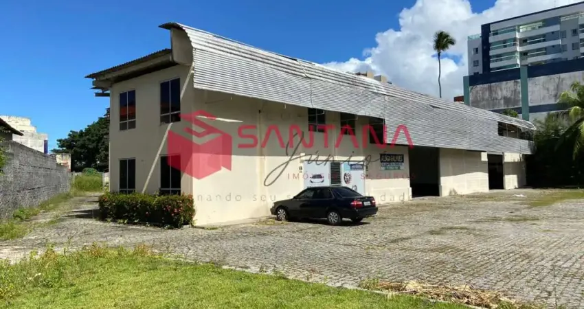 Barracão / Galpão / Depósito à venda na Rua Leonardo R da Silva, Pitangueiras, Lauro de Freitas