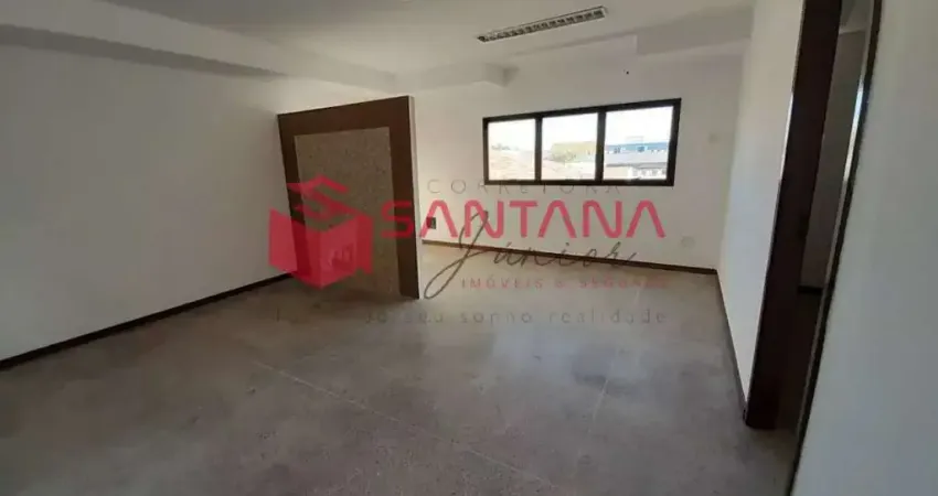 Sala comercial com 1 sala para alugar na Avenida Luiz Tarquínio Pontes, 1904, Pitangueiras, Lauro de Freitas