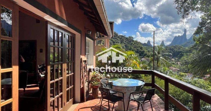 Casa com 4 dormitórios à venda, 294 m² por R$ 1.190.000,00 - Carlos Guinle - Teresópolis/RJ