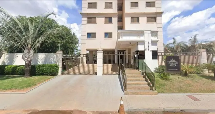 Apartamento 3/4 sendo 1 suíte, 86 m² - 706 sul (ARSE 72) Condomínio Grand Park Veredas - Palmas/TO