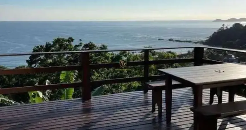 Casa com 6 quartos à venda na Bacia da Vovó, Penha 