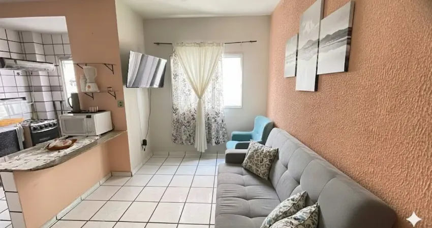 Mobiliado e próximo à praia: apartamento de 2 quartos na praia do morro