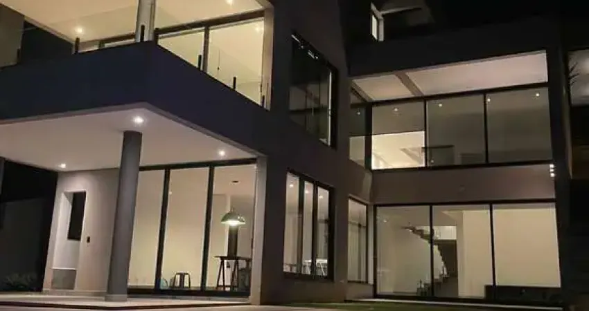 Luxuosa Residencia no Residencial Genisis II R$ 4.500.000.00 FINO ABAMENTO E LINDA VISTA PARA MATA