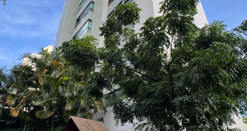Apartamento para venda com 120 metros quadrados com 3 quartos em Santana - Recife - PE