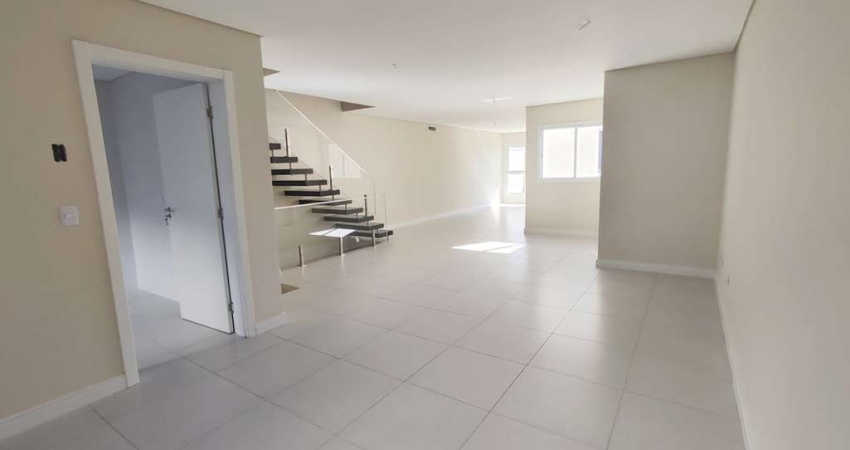 Casa em condomínio fechado com 3 quartos à venda na Rua José Benedito Cottolengo, 680, Campo Comprido, Curitiba