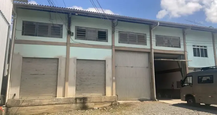Barracão / Galpão / Depósito para alugar na Rua das Hortências, 1057, São Marcos, Joinville