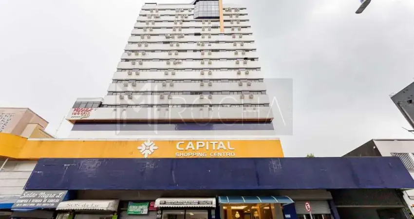 Sala Comercial/Usada para Venda em Curitiba, Centro, 1 banheiro