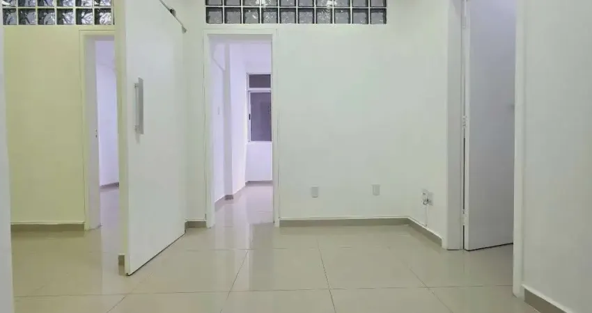 Conjunto com 4 ambiente no edifício MARECHAL DEODORO