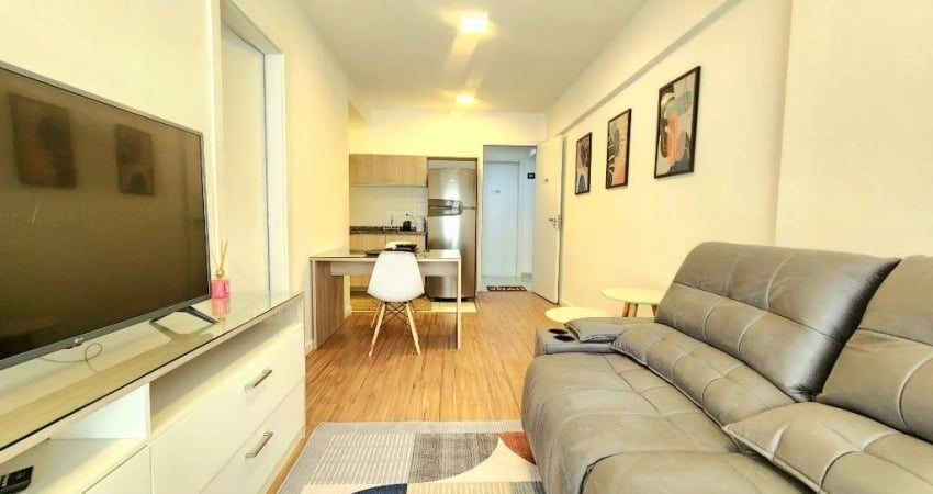 Apartamento com 1 dormitório, mobiliado, andar alto. Ed Central Station