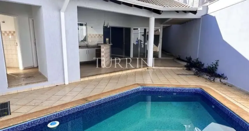 Casa no condomínio Villaggio II Bauru disponível para venda