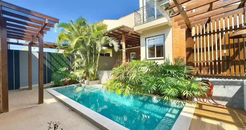 SOBRADO NO CONDOMINIO RESIDENCIAL GRAMADO II - CA701