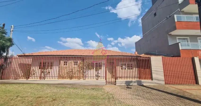 Casa com 3 quartos à venda no Coqueiral, Cascavel 