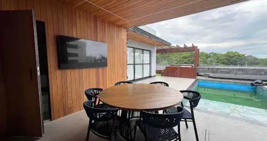 Cobertura com 3 dormitórios à venda, 216 m² por R$ 2.800.000,00 - Pitangueiras - Guarujá/SP