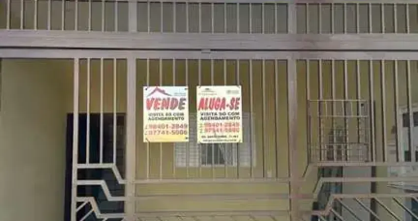 Casa com 2 quartos para alugar no Jardim Santa Adelia, São Paulo 