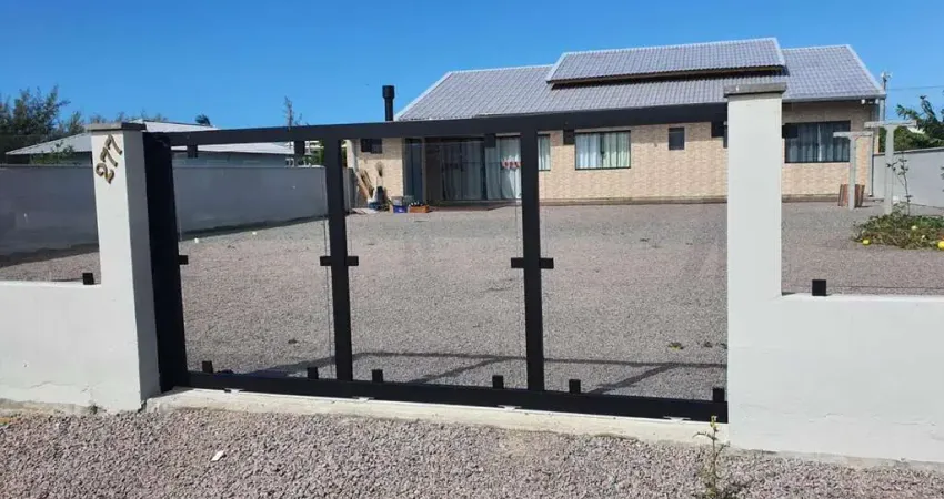 Casa com 2 quartos à venda na Rua dos Corais, 277, Balneário Praia do Sol, Laguna