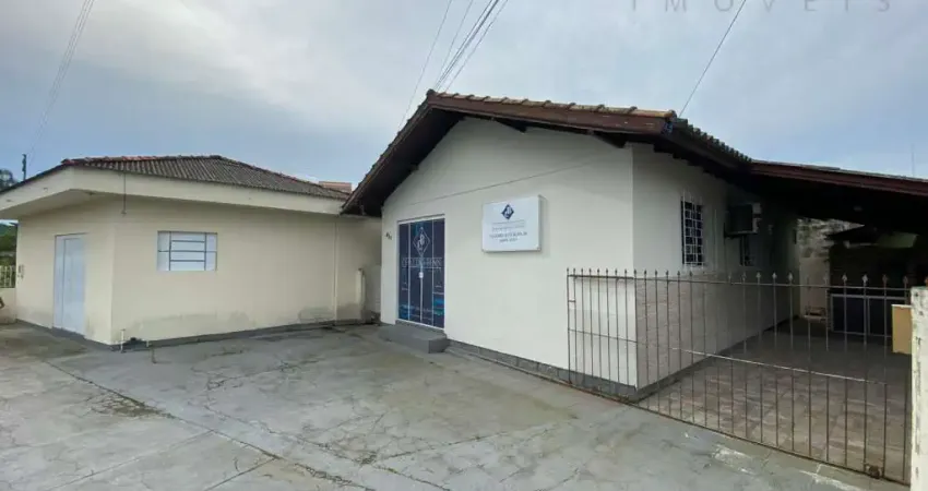 Casa com 5 quartos à venda no Centro, Biguaçu 