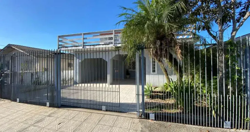 Casa com 3 quartos à venda no Forquilhinhas, São José 