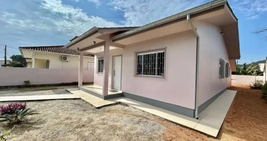 Casa com 3 quartos à venda em Rio Caveiras, Biguaçu 