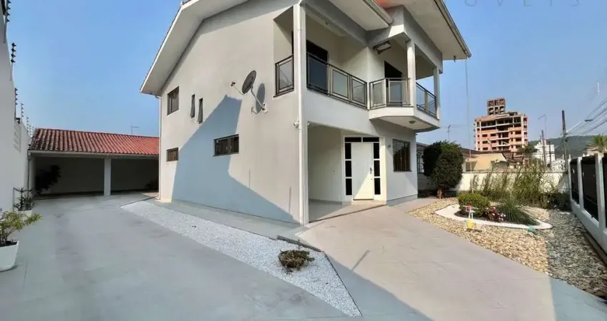 Casa com 4 quartos à venda em Rio Caveiras, Biguaçu 