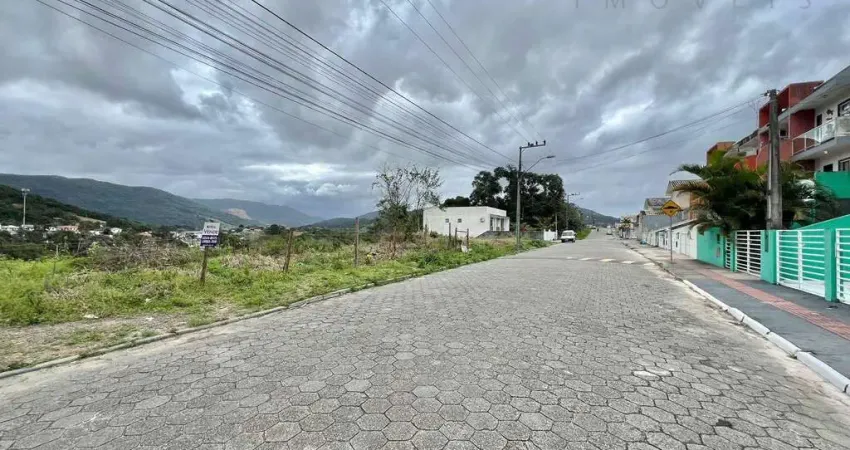 Terreno à venda no Forquilhas, São José 