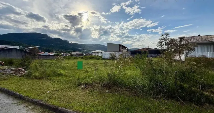 Terreno à venda em Fundos, Biguaçu 