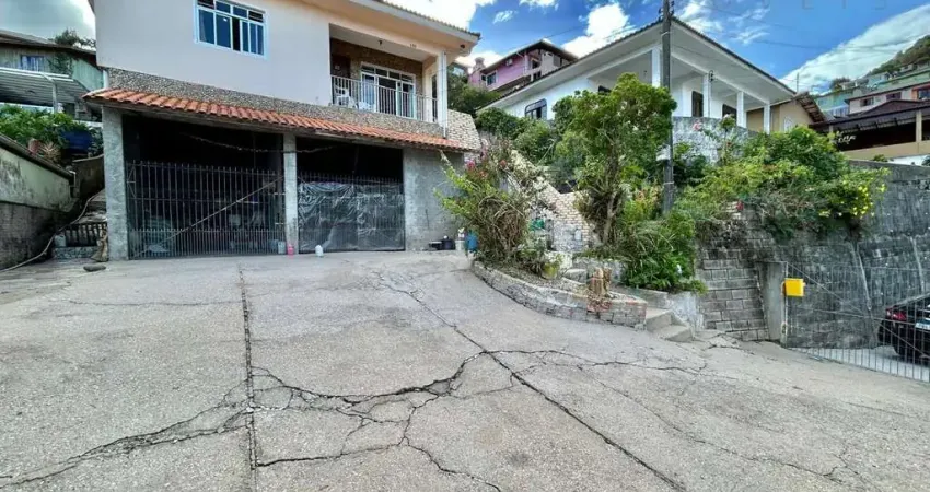 Casa com 3 quartos à venda em Prado, Biguaçu 
