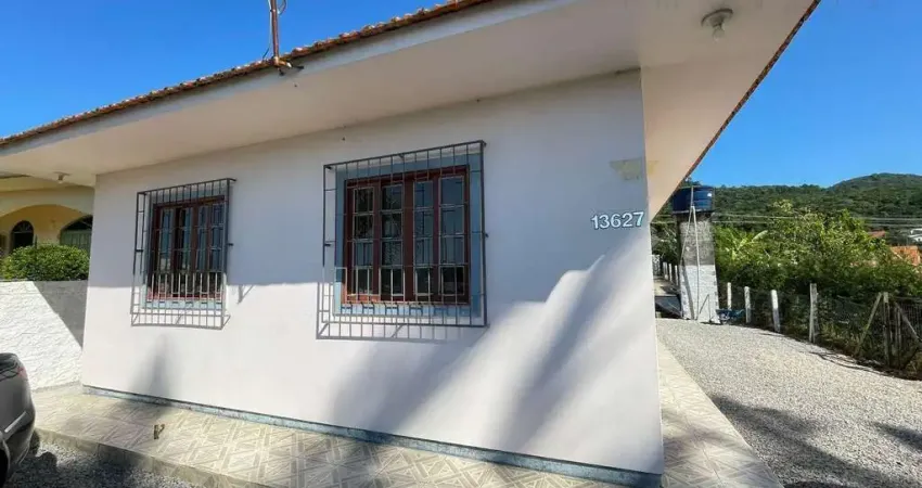 Casa em Guaporanga - Biguaçu, SC