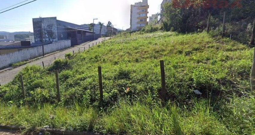 Terreno à venda no Areias, São José 