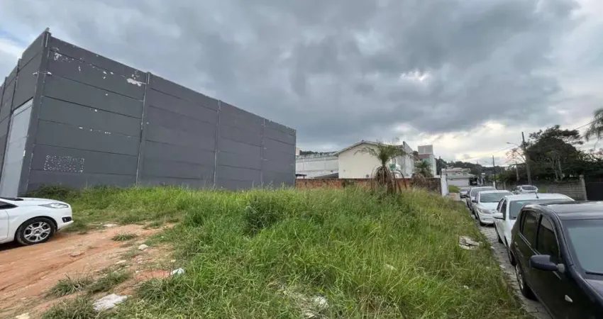 Terreno à venda no Areias, São José 