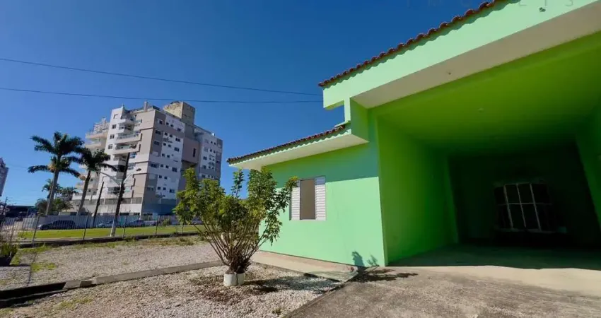 Casa com 2 quartos à venda em Rio Caveiras, Biguaçu 