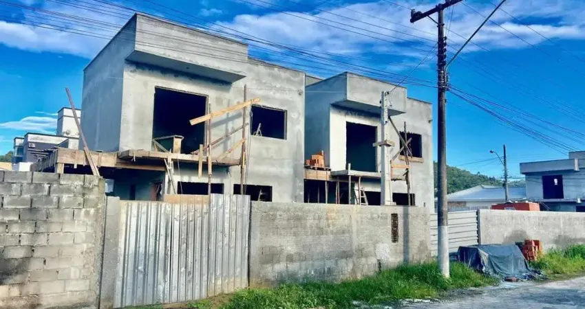 Casa com 3 quartos à venda em Rio Caveiras, Biguaçu 