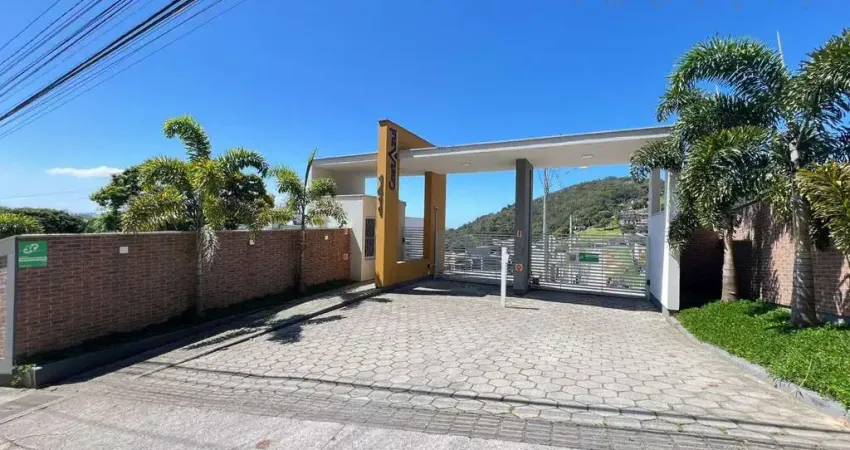 Terreno à venda em Fundos, Biguaçu 