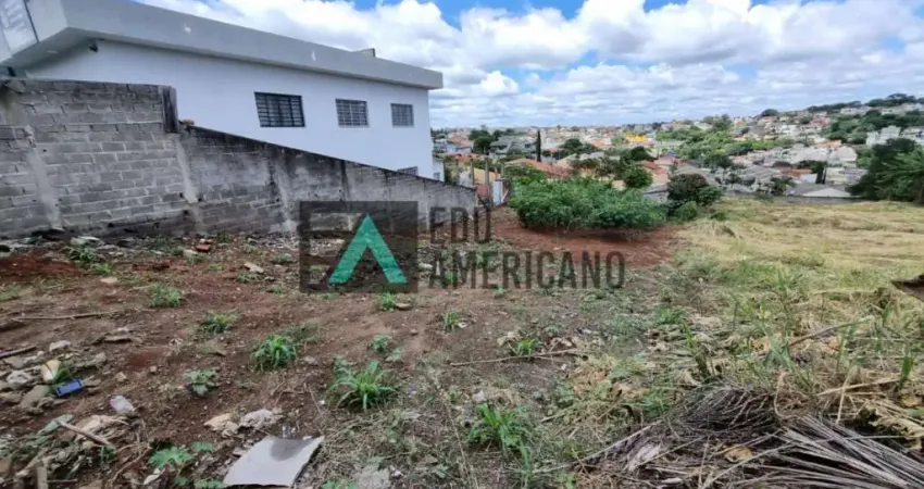 Otma oportunidade de terreno na Av. Lucas Nogueira Garces 10x32