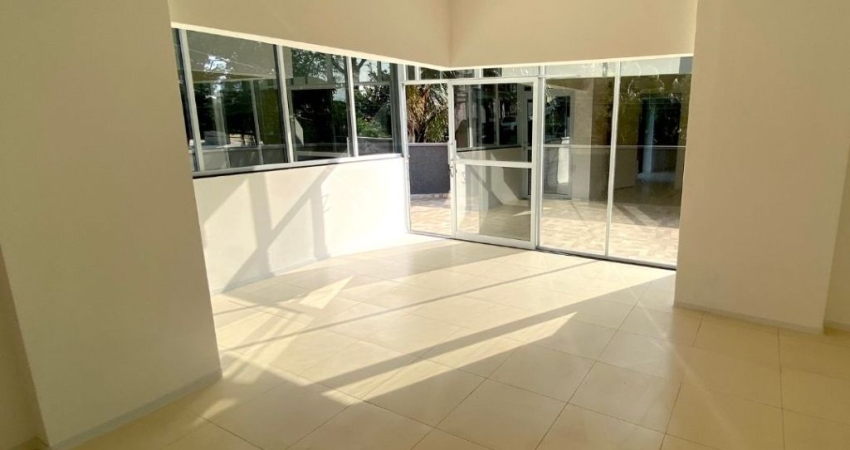 Loja tipo Garden - Sala + Terraço com 140m² para locação no Tatuapé
