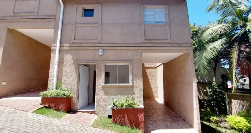 Casa de condomínio com 2 quartos e 3 banheiros para alugar, 54 m² por r$ 3.000/mês